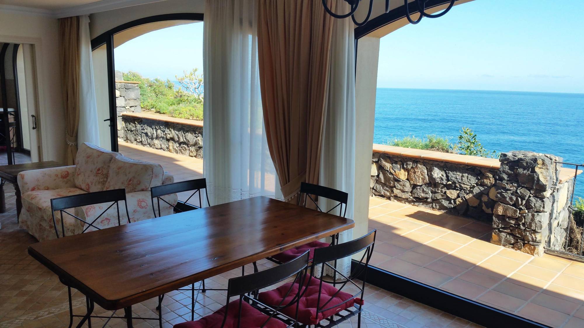 לוס ריאלחוס Apartamentos Playa De Los Roques מראה חיצוני תמונה